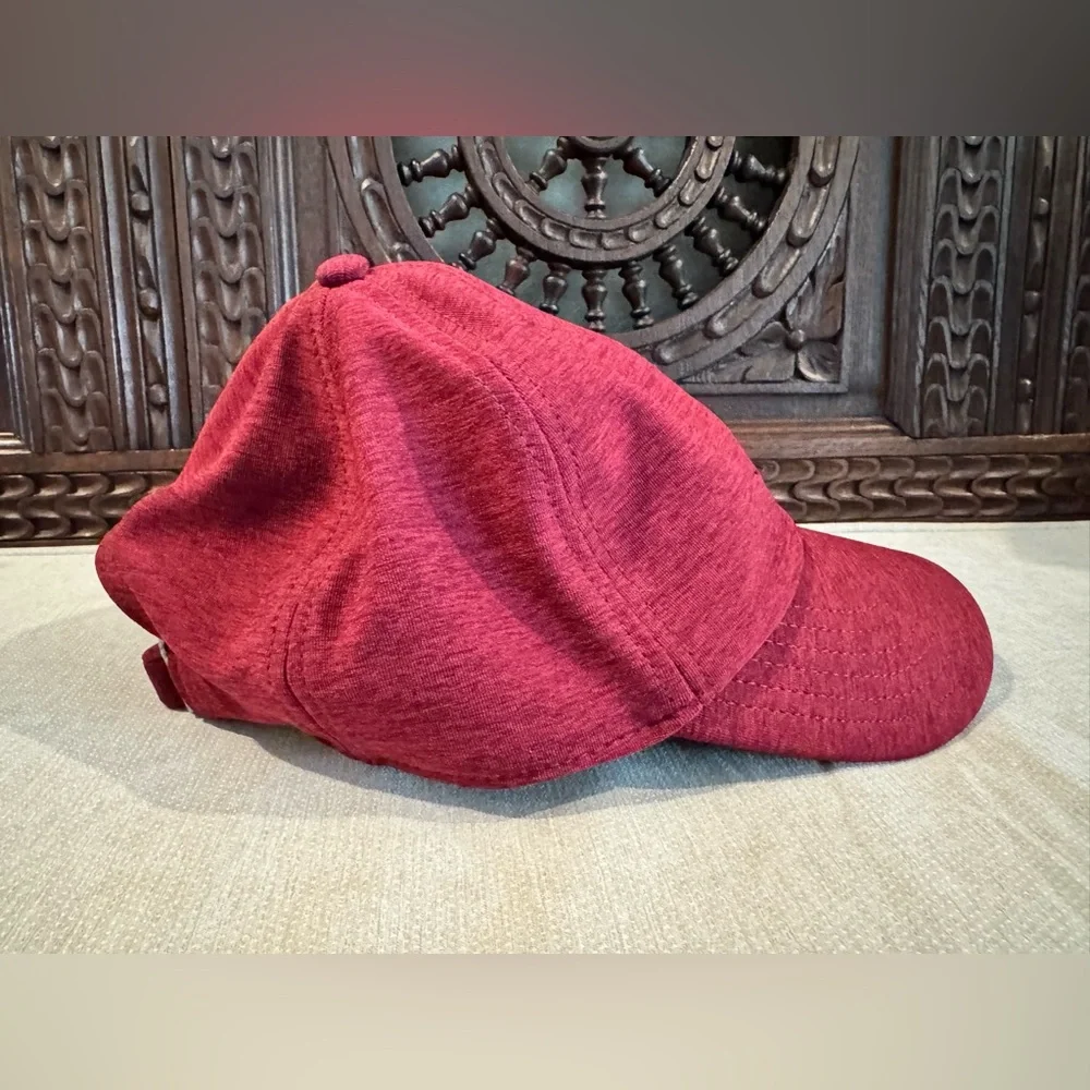 Women’s Under Armour Heathered Maroon Performance hat